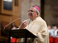 Die heiligen drei Könige im Schaufenster der Sonnenapothek